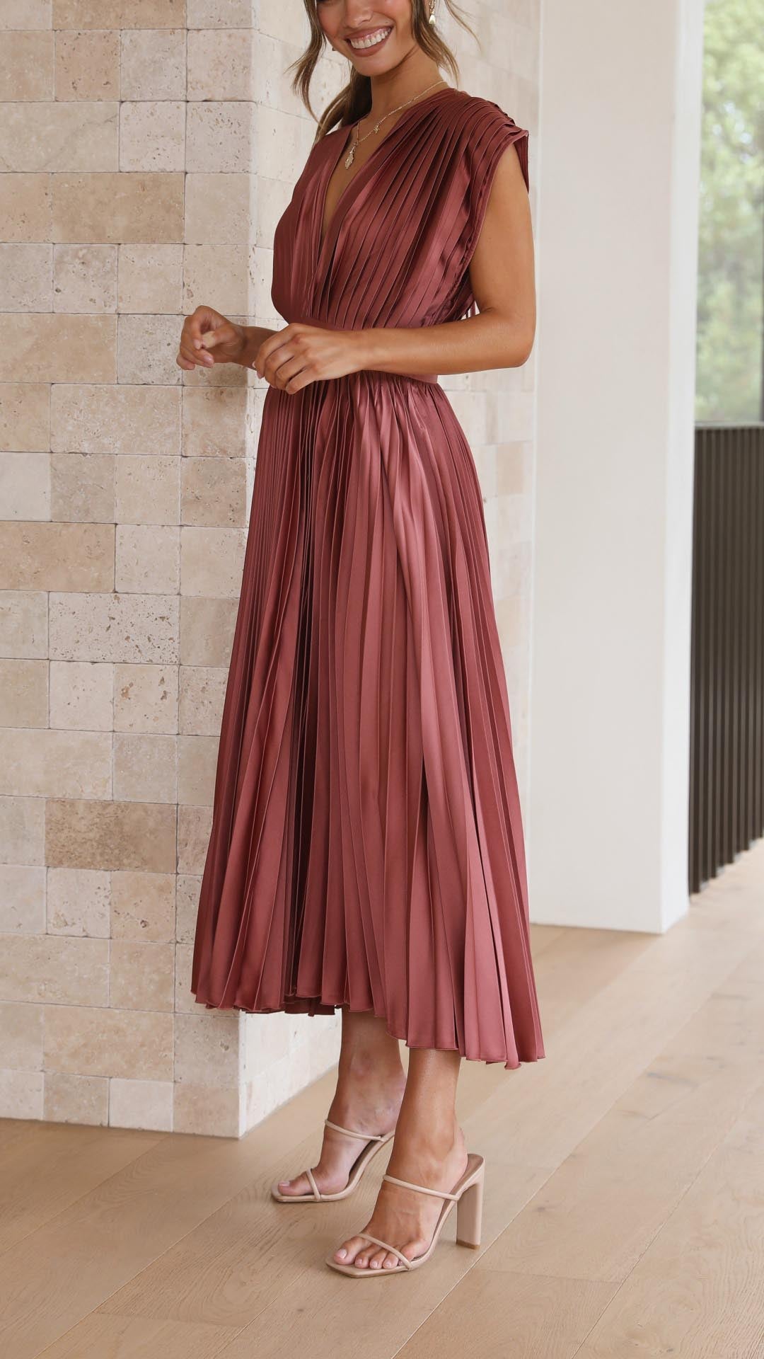 Pleated Maxi Dress – Women's Evening Dress | Maria
