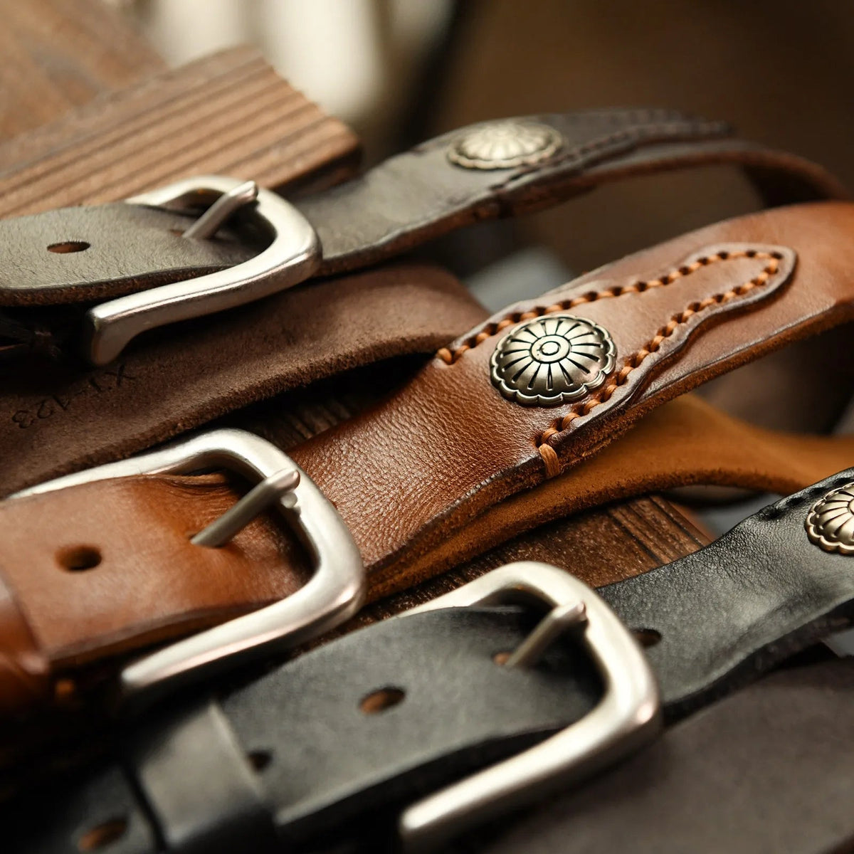 Men's Hand-Stitched Genuine Leather Belt