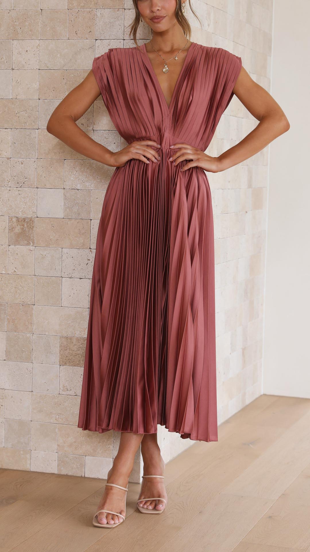 Pleated Maxi Dress – Women's Evening Dress | Maria